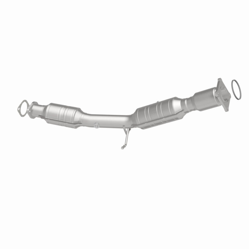 MagnaFlow direct-fit catalytic converter fits 2004-2010 Volvo S40 and 2005-2010 Volvo V50. Avoid potential exhaust leaks by using the included gaskets to get a proper seal and 2005