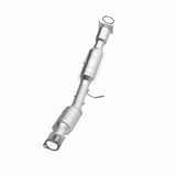 MagnaFlow direct-fit catalytic converter fits 2004-2010 Volvo S40 and 2005-2010 Volvo V50. Avoid potential exhaust leaks by using the included gaskets to get a proper seal and 2005