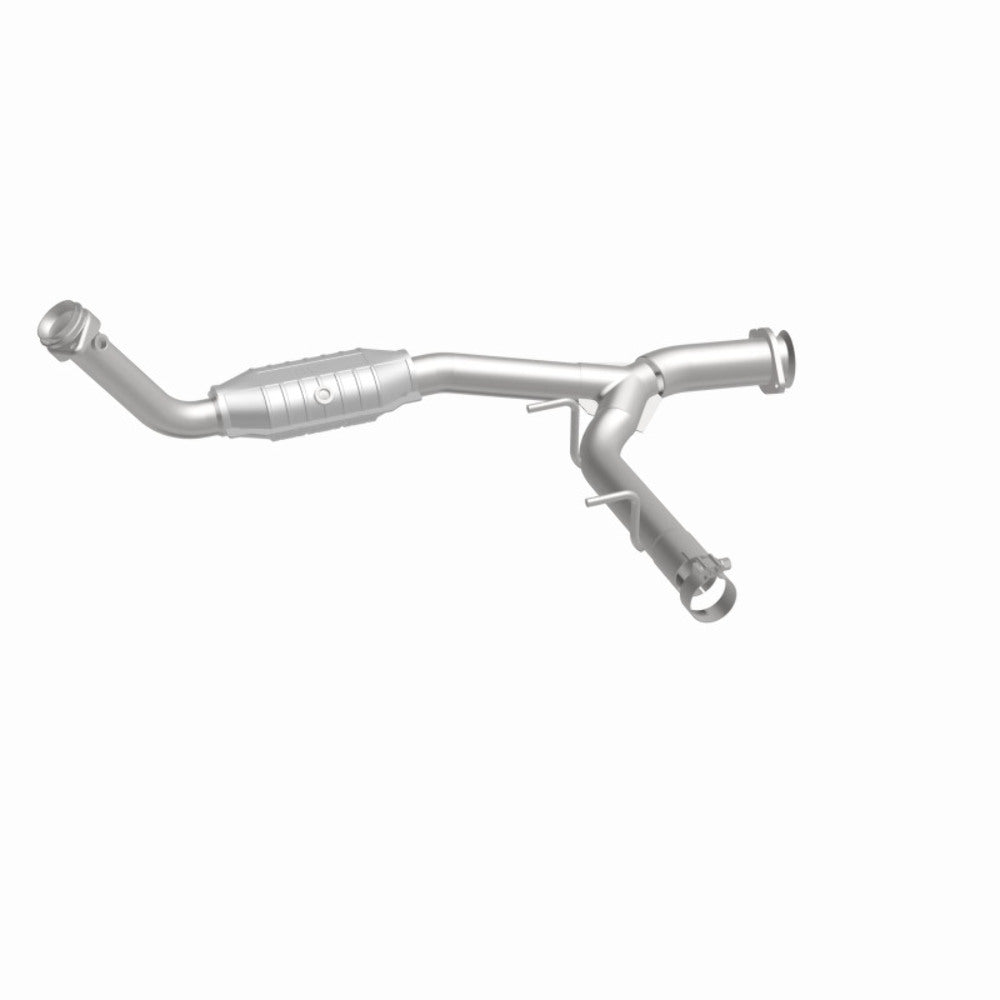 MagnaFlow direct-fit catalytic converter fits 2005-2006 Ford Expedition 5.4L and 05 Expedition passenger side 5.4L passenger side stainless steel CARB compliant OBDII 49411