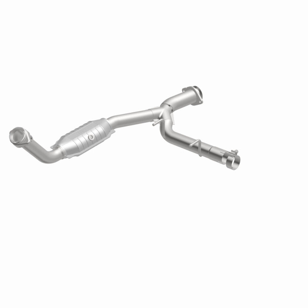 MagnaFlow direct-fit catalytic converter fits 2005-2006 Ford Expedition 5.4L and 05 Expedition passenger side 5.4L passenger side stainless steel CARB compliant OBDII 49411