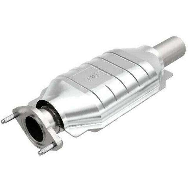 MagnaFlow direct-fit catalytic converter for 2006-2009 Ford 3.0L stainless steel CARB compliant 49981