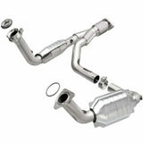 MagnaFlow direct-fit catalytic converter fits 2006-2009 Chevrolet Trailblazer, 2007-2009 GMC Envoy, and additional vehicles and 2006-2009 TB/Envoy 5.3/6.0 5.3 inch inlet/outlet sta