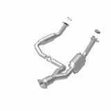 MagnaFlow direct-fit catalytic converter fits 2006-2009 Chevrolet Trailblazer, 2007-2009 GMC Envoy, and additional vehicles and 2006-2009 TB/Envoy 5.3/6.0 5.3 inch inlet/outlet sta