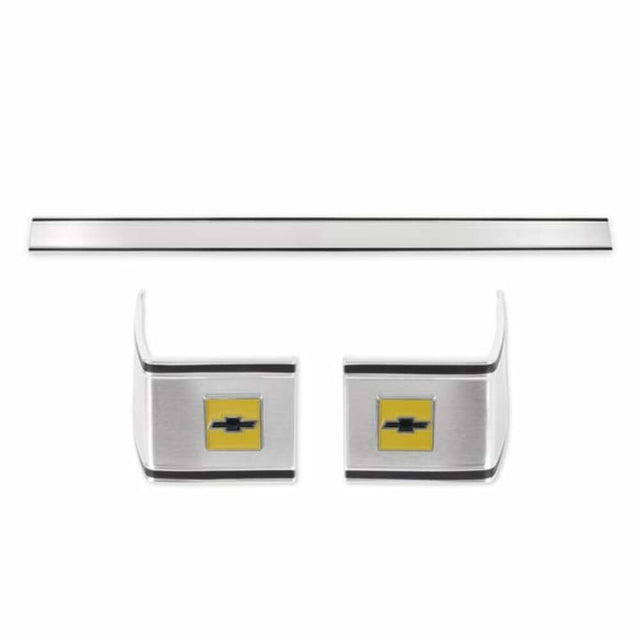 1978-1980 Chevrolet C10; C/K Rear Cab Molding - 3Pcs 06-148 aluminum