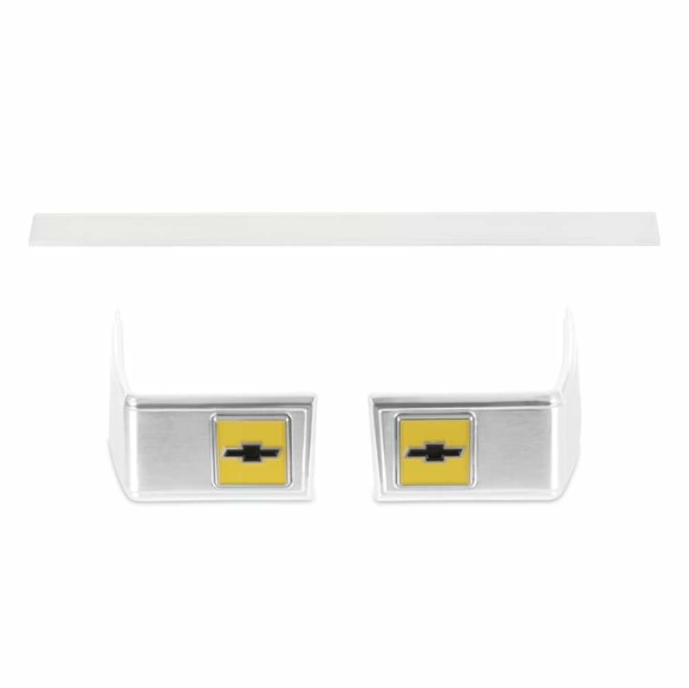 1987 Chevrolet C15; C/K Rear Cab Molding - 3Pcs 06-149 aluminum
