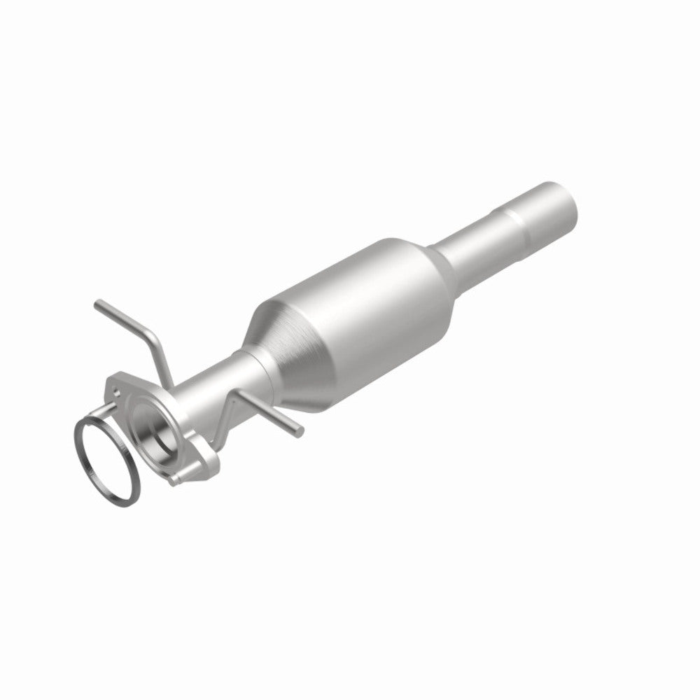 MagnaFlow direct-fit catalytic converter fits 06 Ford Focus ZX3 2.0/2.3L 2 inch inlet/outlet stainless steel Federal EPA compliant OBDII 23972