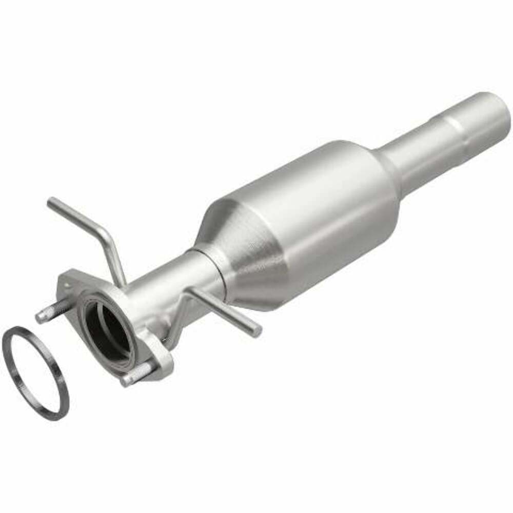 MagnaFlow direct-fit catalytic converter fits 06 Ford Focus ZX3 2.0/2.3L 2 inch inlet/outlet stainless steel CARB compliant OBDII 49196