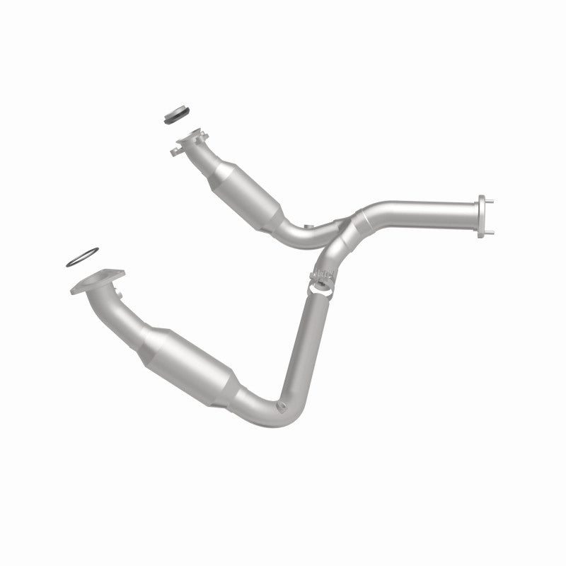 MagnaFlow direct-fit catalytic converter for 2007-2009 Chevy Silverado 1500 stainless steel CARB compliant 5451194