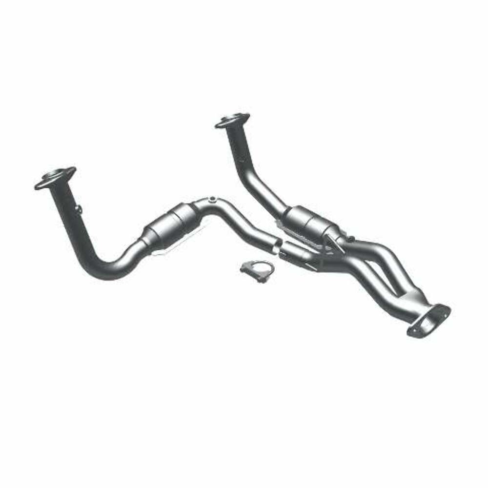 MagnaFlow direct-fit catalytic converter for 2007-2008 Jeep stainless steel CARB compliant 49444