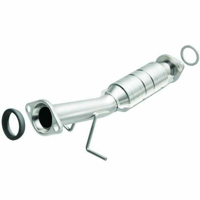 MagnaFlow direct-fit catalytic converter fits 2007-2009 Mazadaspeed 3 2.3L rr 2.3L stainless steel CARB compliant 51550
