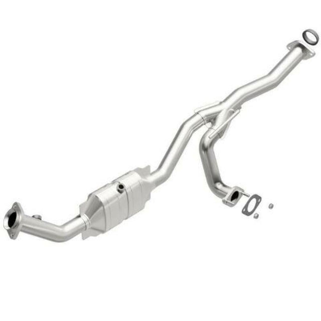 MagnaFlow direct-fit catalytic converter fits 2007-2008 Ford Ranger and Mazda B3000, this and 2007-2009 Ranger 3.0 passenger side passenger side 3 inch inlet/outlet stainless steel