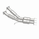 MagnaFlow direct-fit catalytic converter fits 2007-2009 Volvo S80 and 2008-2009 Volvo V70. Hardware is included to eliminate the hassle of working with corroded factory parts and 2