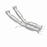 MagnaFlow direct-fit catalytic converter fits 2007-2009 Volvo S80 and 2008-2009 Volvo V70. Hardware is included to eliminate the hassle of working with corroded factory parts and 2