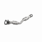 MagnaFlow direct-fit catalytic converter fits 2007-2010 Saturn Vue 2.4L stainless steel CARB compliant OBDII 51722