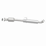 MagnaFlow direct-fit catalytic converter fits 2007-2010 Sienna 3.5 3.5 inch inlet/outlet stainless steel CARB compliant 52547