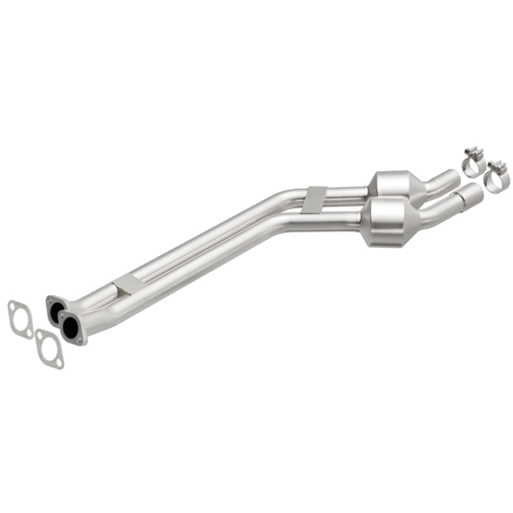 MagnaFlow direct-fit catalytic converter fits 2007-2010 X3 3.0L stainless steel CARB compliant OBDII 51807