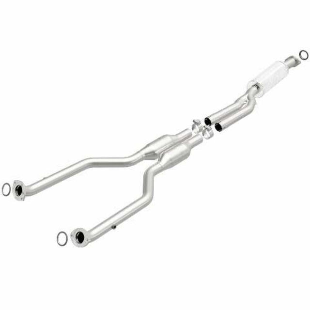 MagnaFlow direct-fit catalytic converter for 2007-2011 Lexus 3.5L stainless steel CARB compliant OBDII 51315