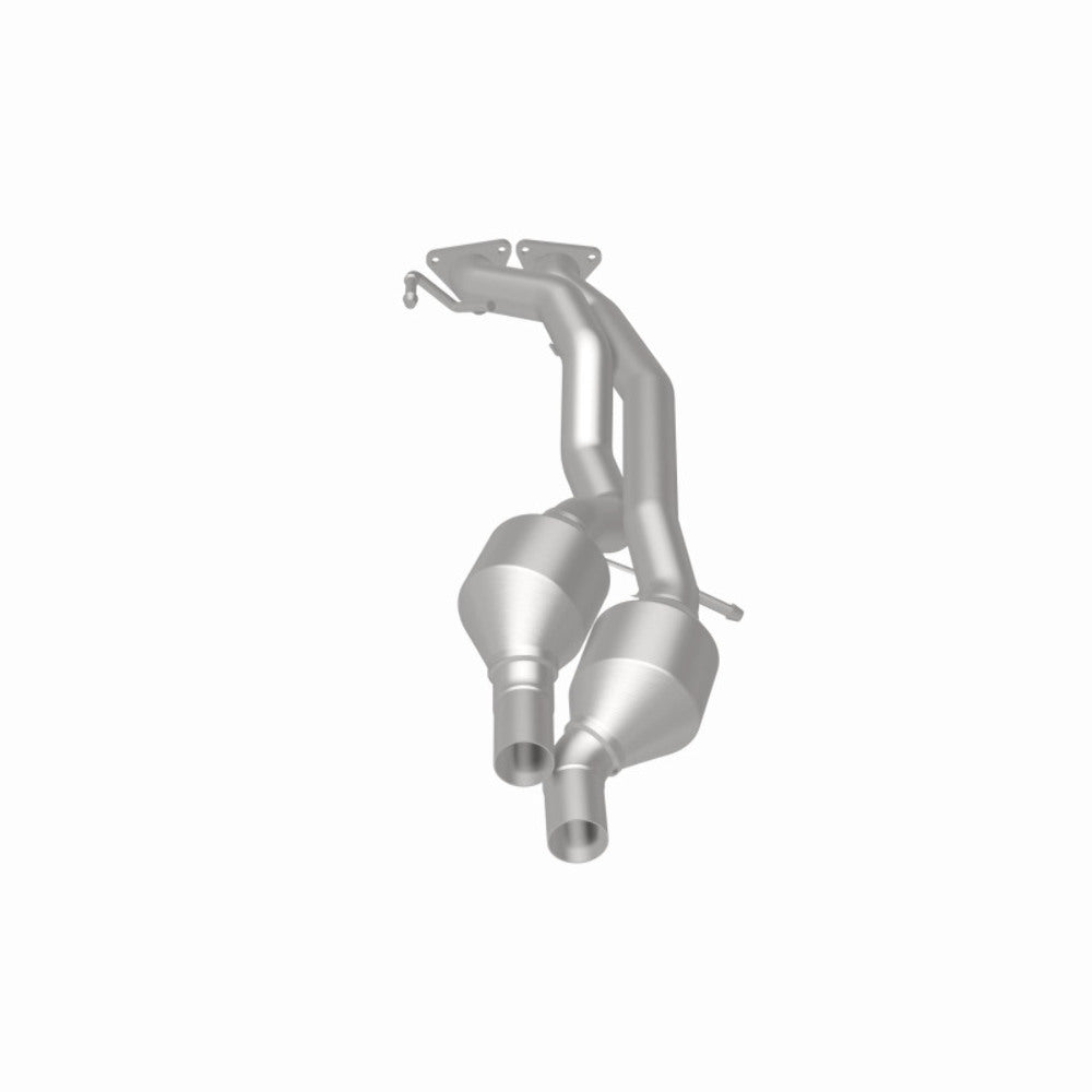 MagnaFlow direct-fit catalytic converter fits 2007-2010 Audi Q7 3.6L and 2007-2010 Volkswagen Touareg 3.6L stainless steel CARB compliant OBDII 51957