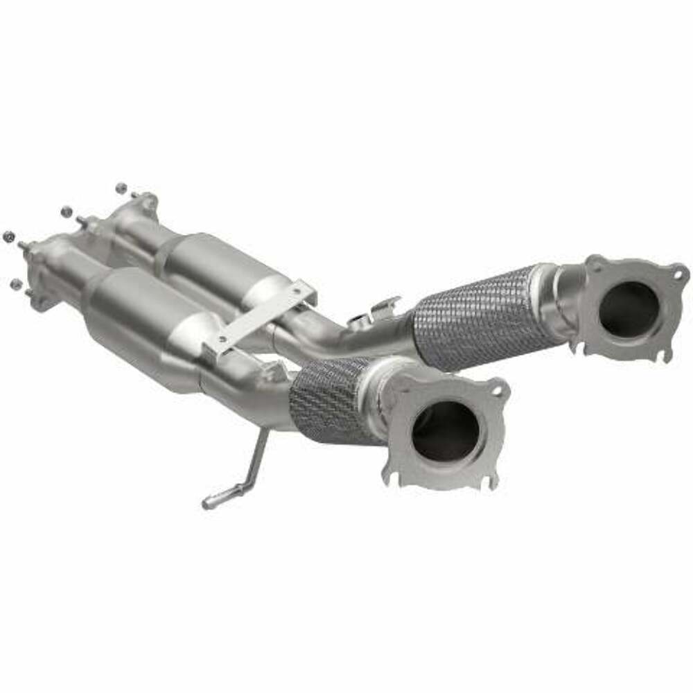 MagnaFlow direct-fit catalytic converter fits 2010-2014 Volvo XC60 and 2008-2009 Volvo XC70. Hardware is included to eliminate the hassle of working with corroded factory parts and