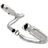 MagnaFlow direct-fit catalytic converter fits 2008 Dodge Durango and 2008 Chrysler Aspen. Hardware is included to eliminate the hassle of working with corroded factory parts. Note 