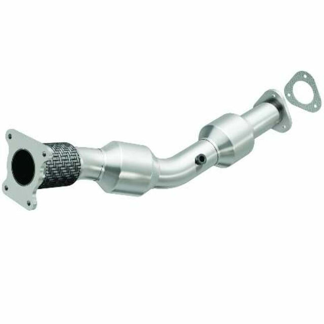 MagnaFlow direct-fit catalytic converter fits 2008-2010 Chevrolet HHR and Chevrolet Cobalt. Avoid potential exhaust leaks by using the included gaskets to get a proper seal and 08 