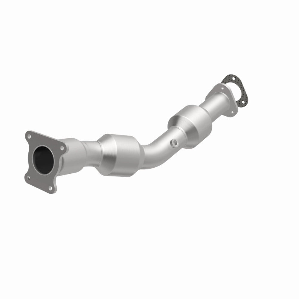 MagnaFlow direct-fit catalytic converter fits 2008-2010 Chevrolet HHR and Chevrolet Cobalt. Avoid potential exhaust leaks by using the included gaskets to get a proper seal and 08 