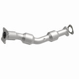 MagnaFlow direct-fit catalytic converter fits 2008-2010 Chevrolet HHR and Chevrolet Cobalt. Avoid potential exhaust leaks by using the included gaskets to get a proper seal and 08 