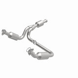MagnaFlow direct-fit catalytic converter for 2009-2013 Chevy Silverado 1500 stainless steel CARB compliant 5582578