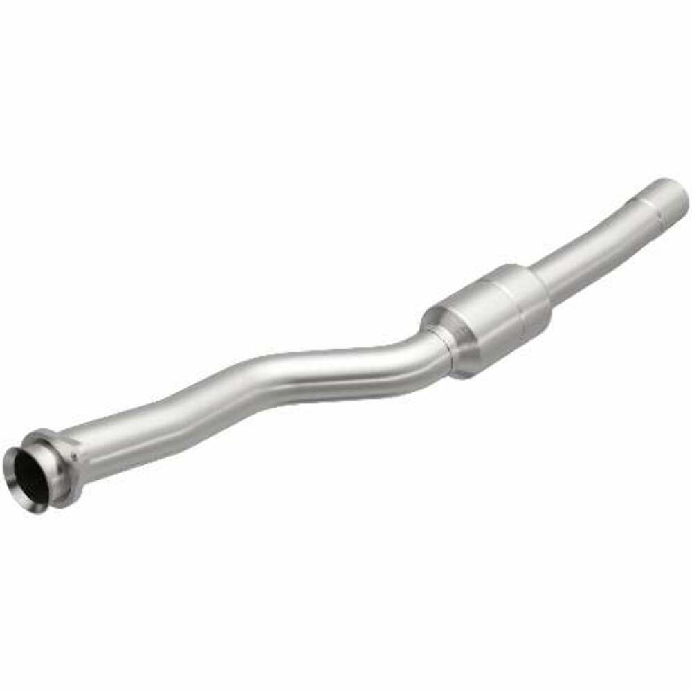 MagnaFlow direct-fit catalytic converter fits 09 CTS-V 6.2L S/C passenger side 6.2L passenger side stainless steel CARB compliant OBDII 49173