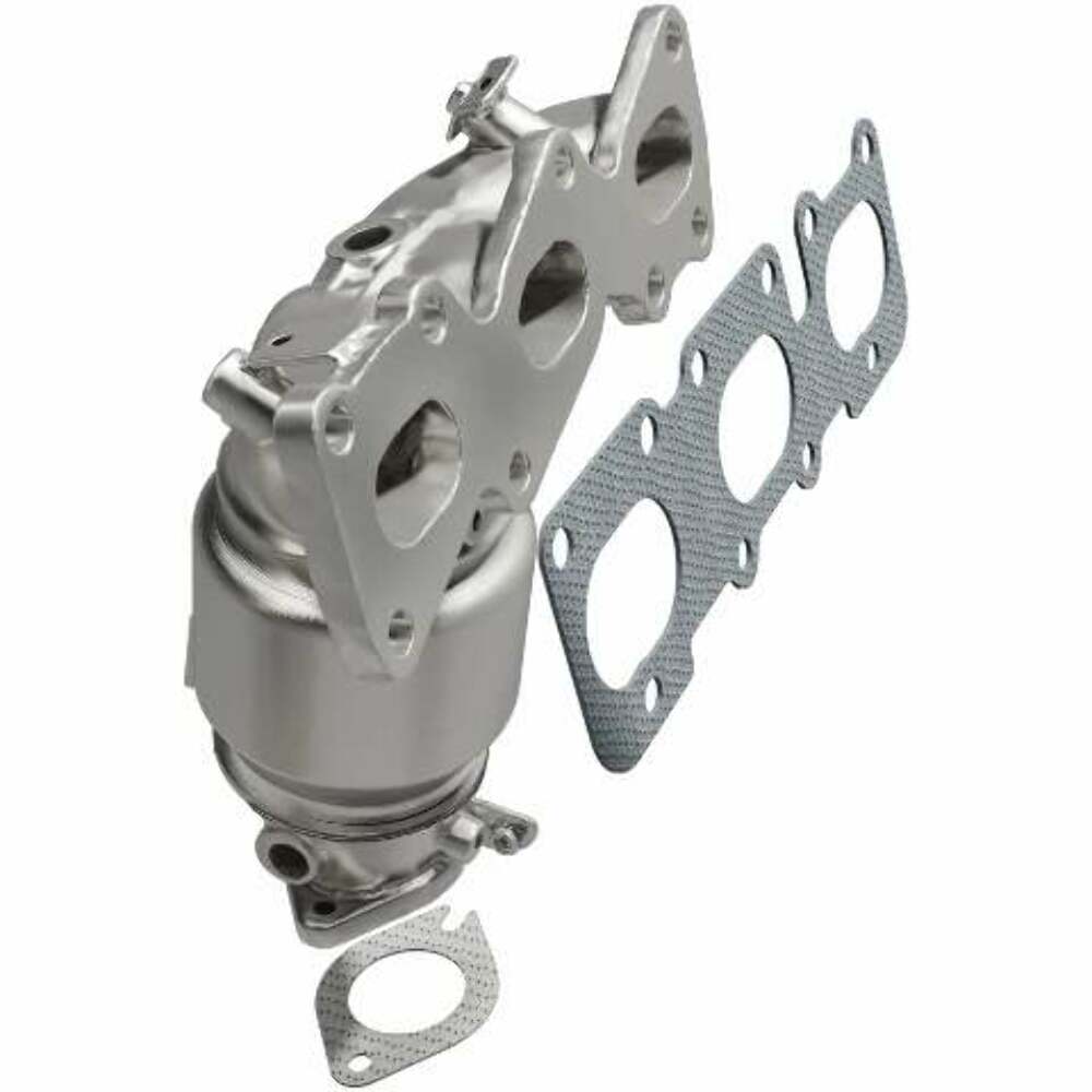 MagnaFlow direct-fit catalytic converter for 2011-2013 Hyundai Santa Fe 3.5 inch inlet/outlet stainless steel CARB compliant 52737