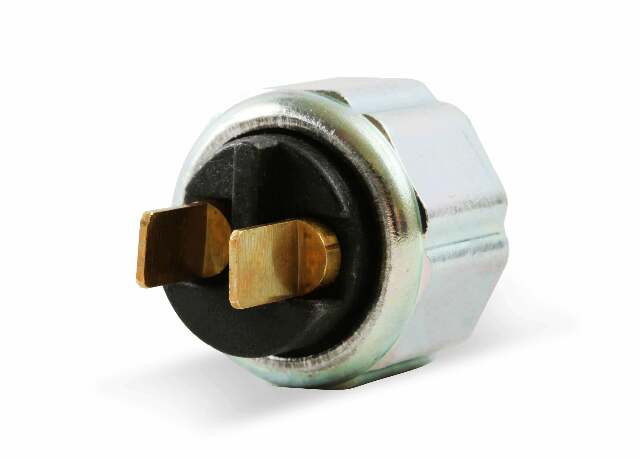 BRAKE LIGHT SWITCH - Pressure Activated - 100186ERL