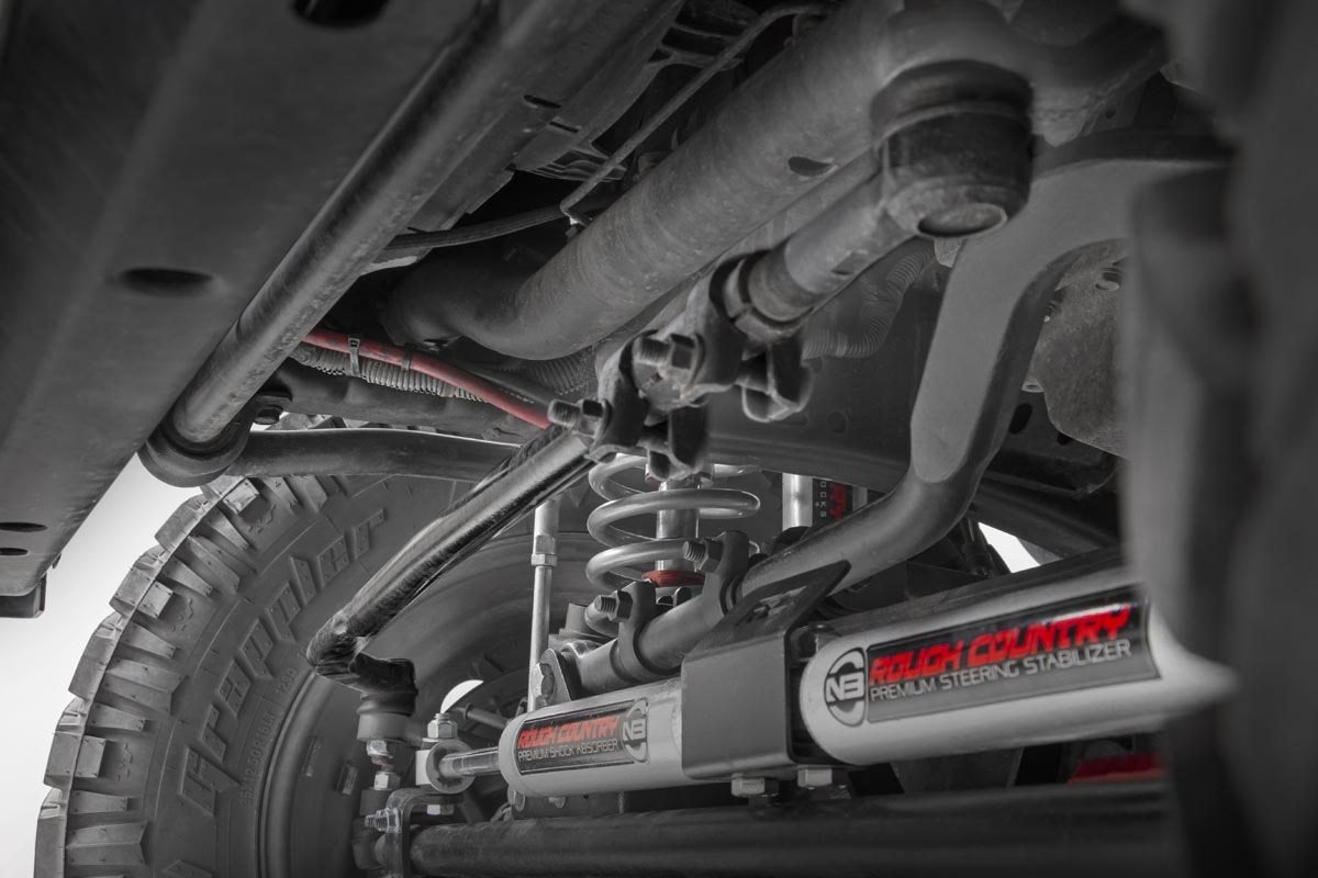 Fits Jeep Wrangler JK (07-18) High Steer Kit; Track Bar Bracket Combo; 10601