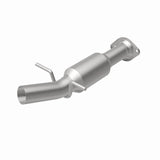 MagnaFlow direct-fit catalytic converter fits 2011-2013 Toyota Highlander 3.5 Undby 3.5 inch inlet/outlet stainless steel CARB compliant 52537