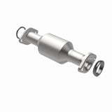 MagnaFlow direct-fit catalytic converter fits 2011-2015 Sienna 3.5 3.5 inch inlet/outlet stainless steel CARB compliant 52546