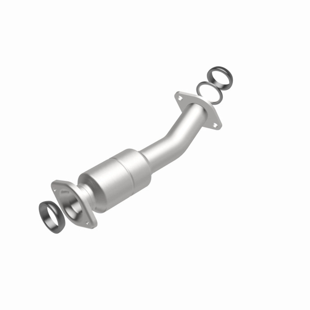 MagnaFlow direct-fit catalytic converter fits 2011-2015 Sienna 3.5 3.5 inch inlet/outlet stainless steel CARB compliant 52549