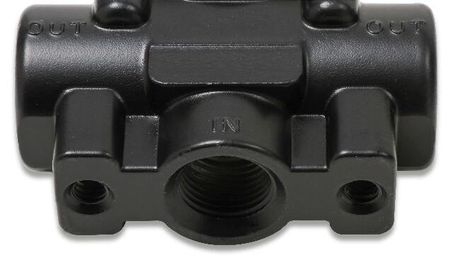 Adjustable Fuel Pressure Regulator - Carbureted - Black - 1-4 PSI-12850ERL
