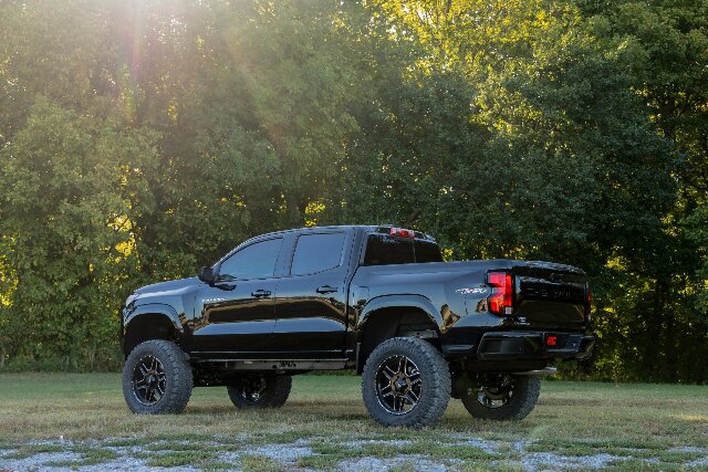 Fits Chevy/GMC Canyon/Colorado 4WD (2023-2024) 6 Inch Lift Kit; N3 Shocks; 13330