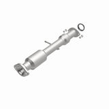 MagnaFlow direct-fit catalytic converter fits 2014-2015 Toyota Highlander 3.5 Undby 3.5 inch inlet/outlet stainless steel CARB compliant 52534