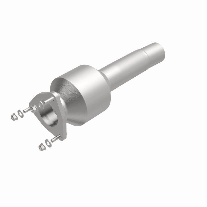 MagnaFlow direct-fit catalytic converter fits 2012-2017 Land Rover Range Rover Evoque, 2015-2017 Land Rover Discovery Sport, and more, this and 2015-2017 Land Rover Discovery Sport