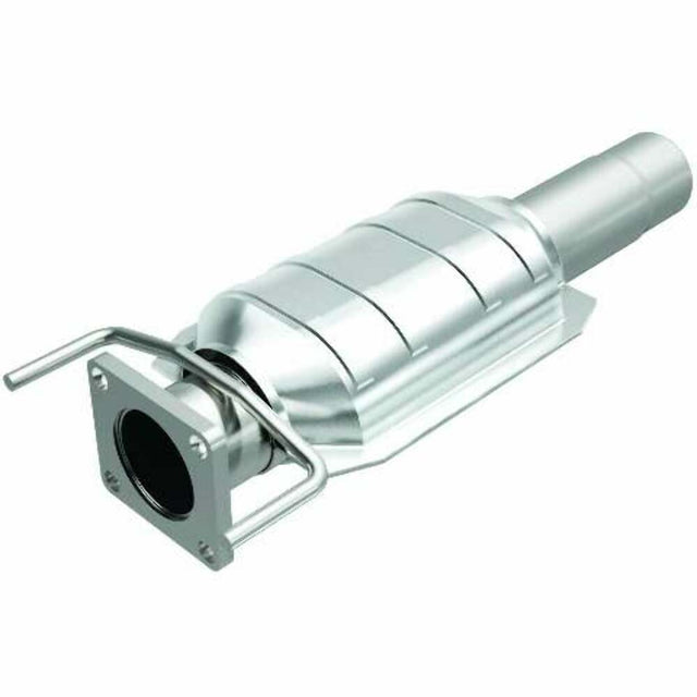 MagnaFlow direct-fit catalytic converter fits 1991-1992 Saturn SC stainless steel Federal EPA compliant OBDII 23448