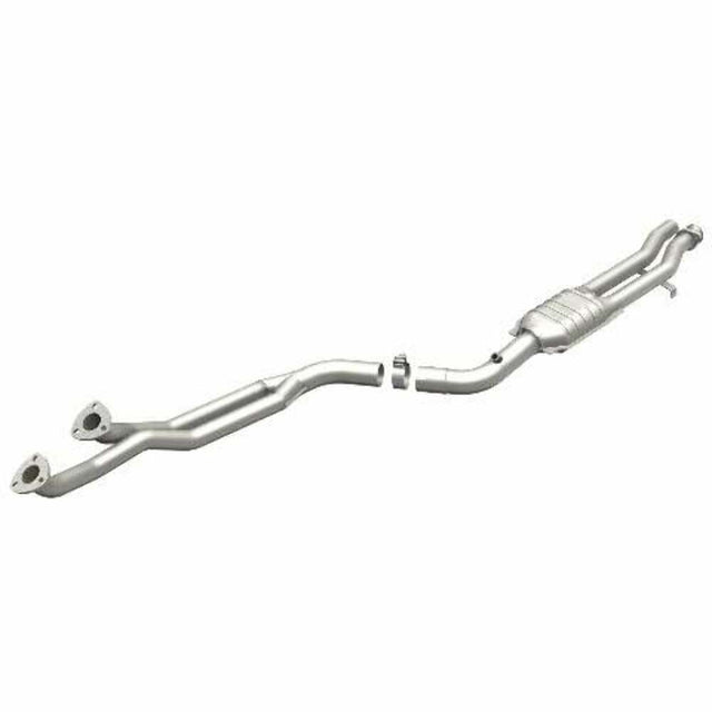 MagnaFlow direct-fit catalytic converter for 1992-1995 BMW stainless steel Federal EPA compliant OBDII 23802