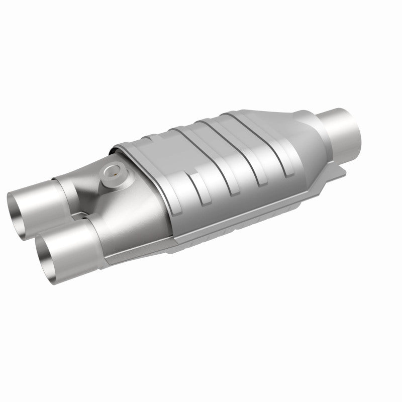 MagnaFlow universal catalytic converter driver side 2.5 inch inlet/outlet stainless steel CARB compliant 3391037