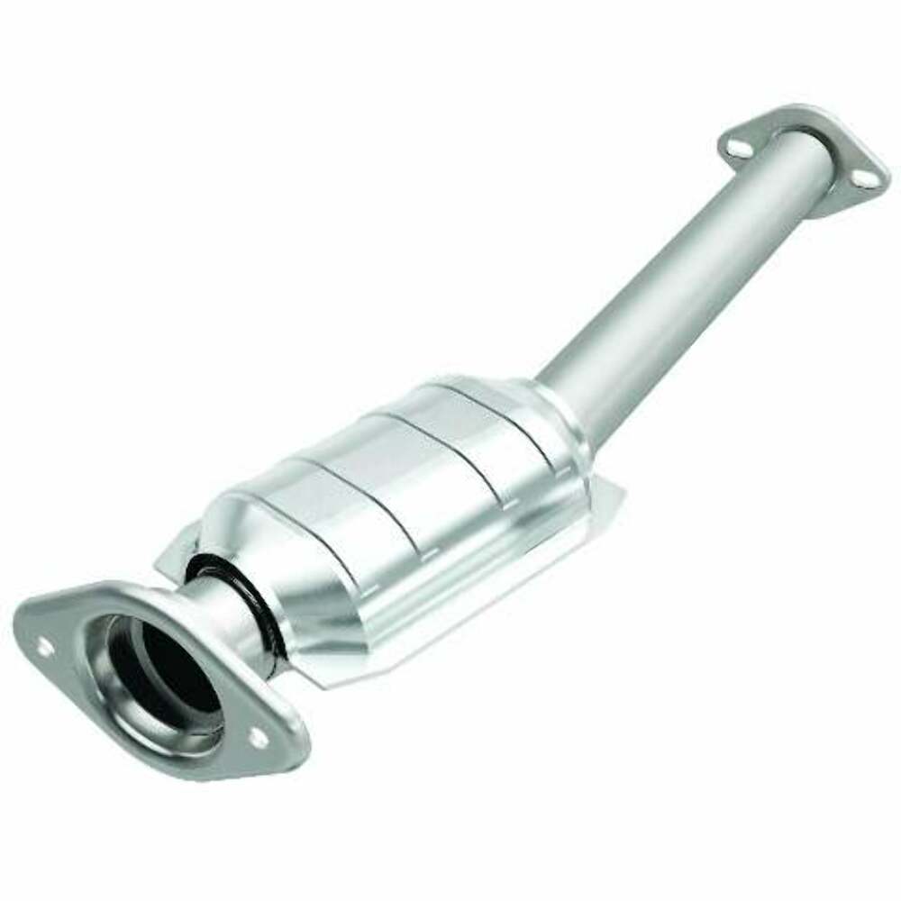 MagnaFlow direct-fit catalytic converter for 1995-1997 Ford stainless steel Federal EPA compliant OBDII 23326