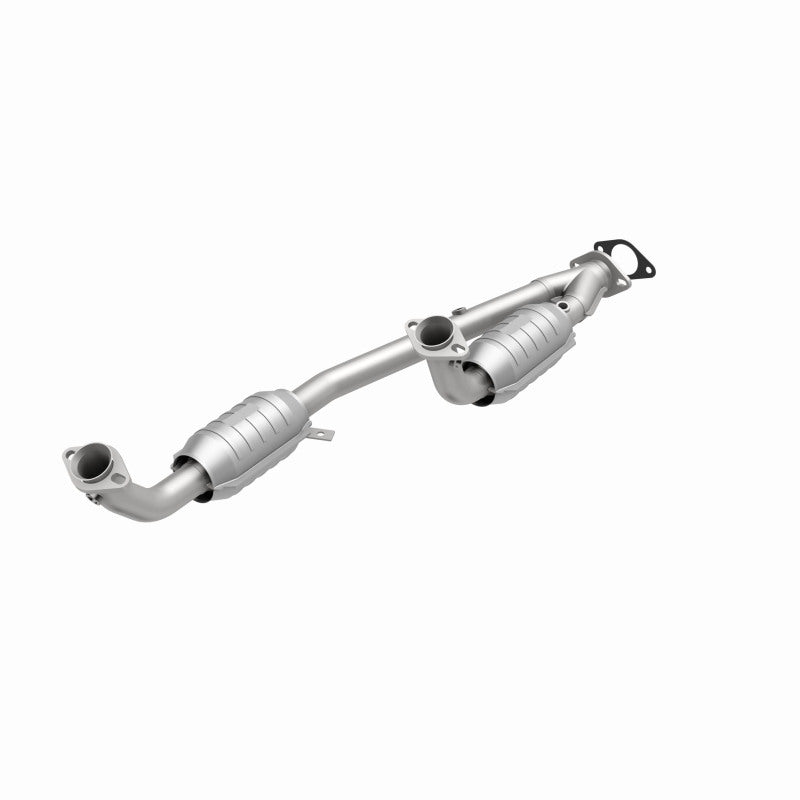 MagnaFlow direct-fit catalytic converter for 1995-1997 Ford 3.8L stainless steel CARB compliant 4451353
