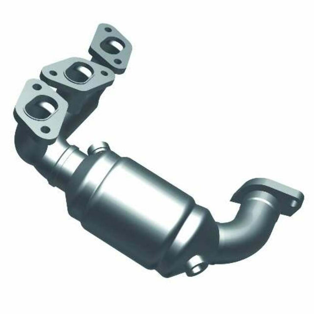 MagnaFlow direct-fit catalytic converter fits 1995 Ford Contour and 1995 Mercury Mystique. Avoid potential exhaust leaks by using the included gaskets to get a proper seal and 1995