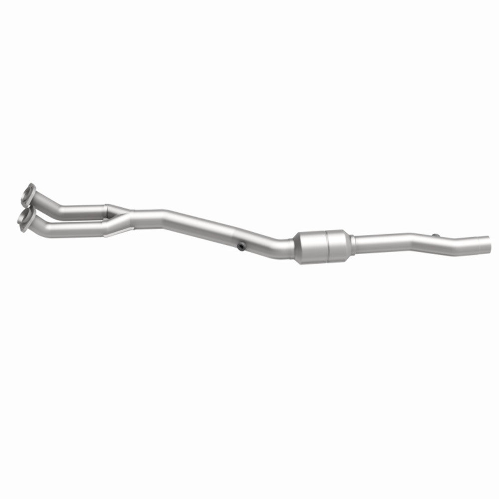 MagnaFlow direct-fit catalytic converter for 1996-1997 BMW 4.4L stainless steel CARB compliant 4481687