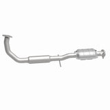 MagnaFlow direct-fit catalytic converter fits 1996-1997 Saturn SL2, Saturn SC2, and additional vehicles. Avoid potential exhaust leaks by using the included gaskets to get a proper