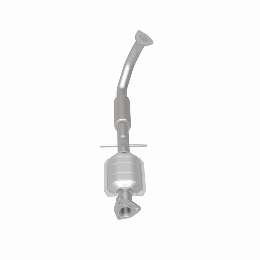 MagnaFlow direct-fit catalytic converter fits 1996-1997 Saturn SL2, Saturn SC2, and additional vehicles. Avoid potential exhaust leaks by using the included gaskets to get a proper