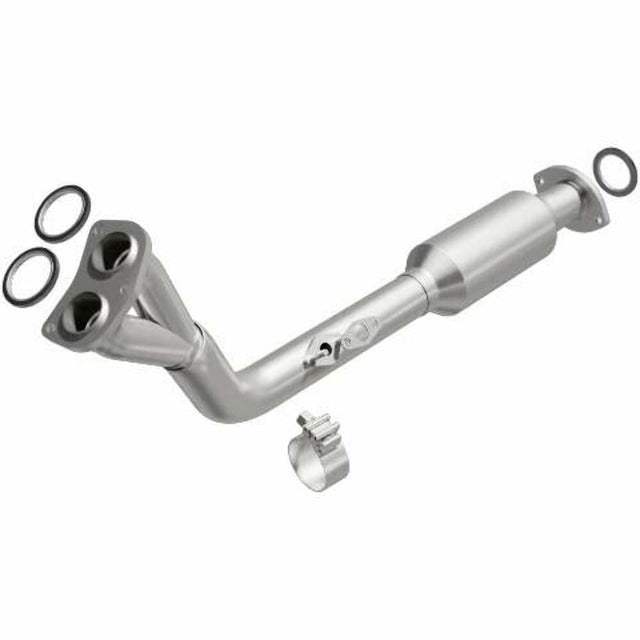 MagnaFlow direct-fit catalytic converter for 1996-1998 Toyota 4Runner 2.7L stainless steel CARB compliant 4481912