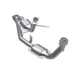 MagnaFlow direct-fit catalytic converter for 1996-1999 Ford stainless steel CARB compliant 444023